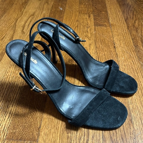 Larroude The Nyx Heel in Black Size 11 - Picture 1 of 6